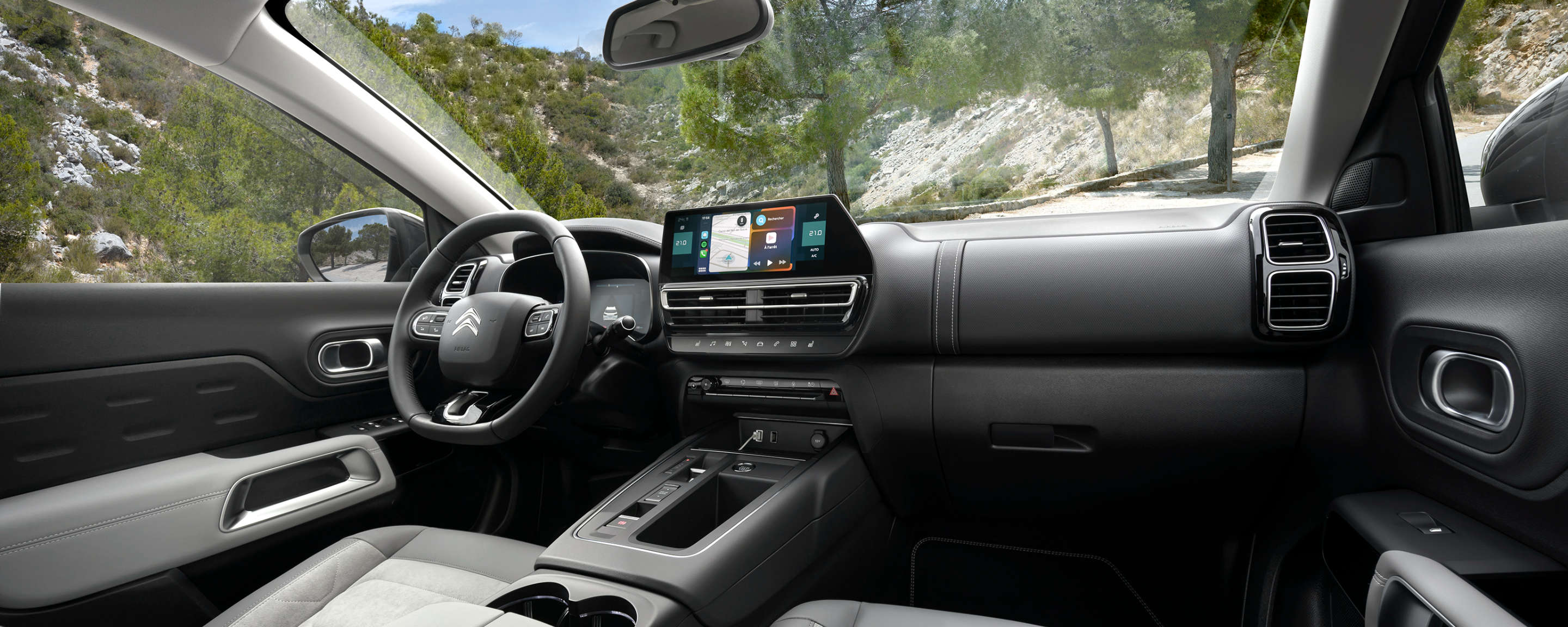 Салон автомобіля Citroën ë-C4